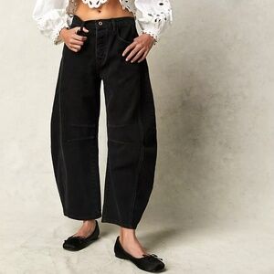 NWT We The Free Good Luck Mid-Rise Barrel Jeans in Black